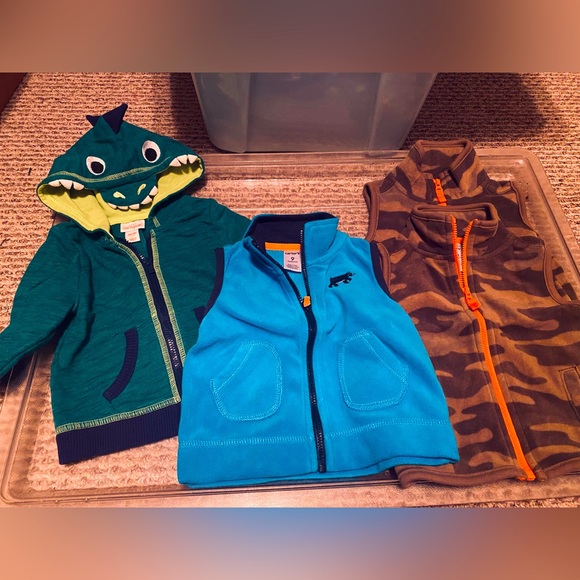 Toddler Clothes Bundle - Picture 3 of 5